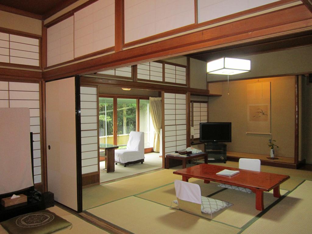 Kamata Hotel Yugawara Exterior photo